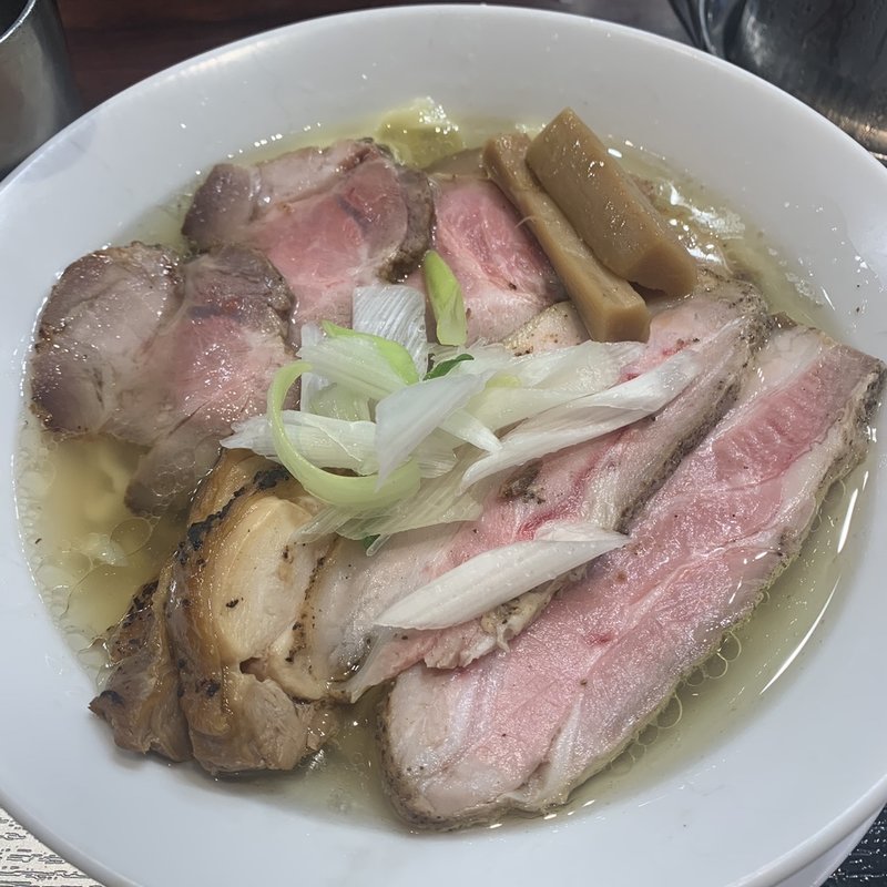 お肉とお塩(NAKAGAWAわず)