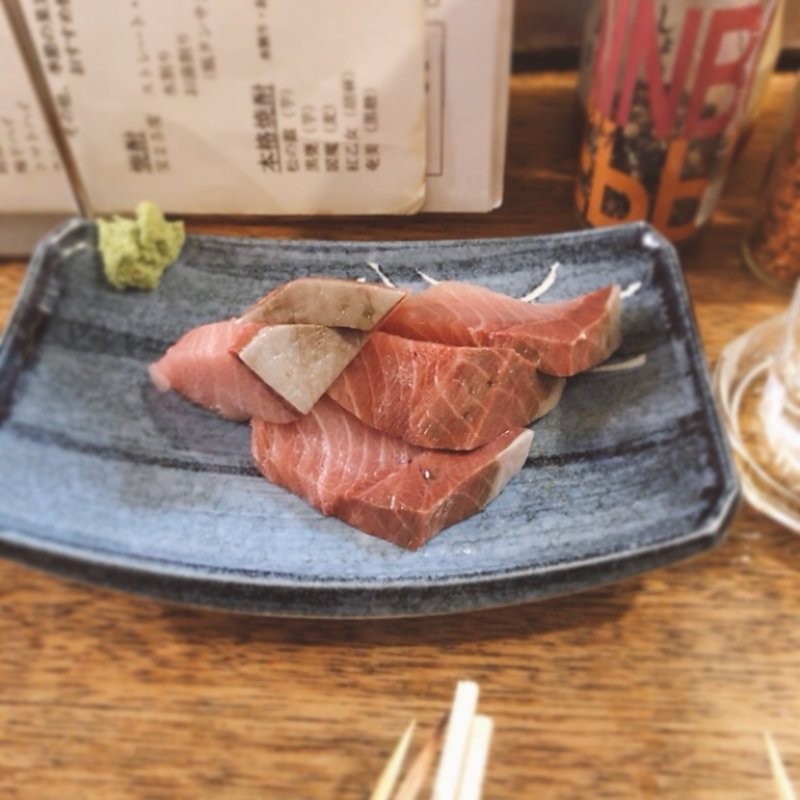 寒ぶりの刺身(やきとり戎 西荻北口店)