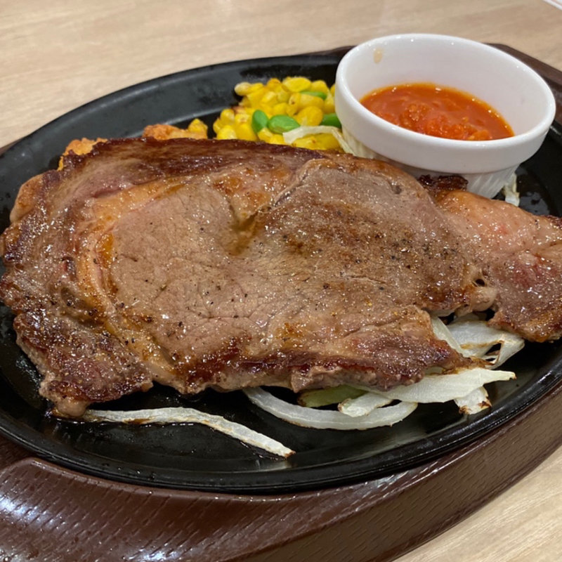 牛リブロースステーキ(ガスト)