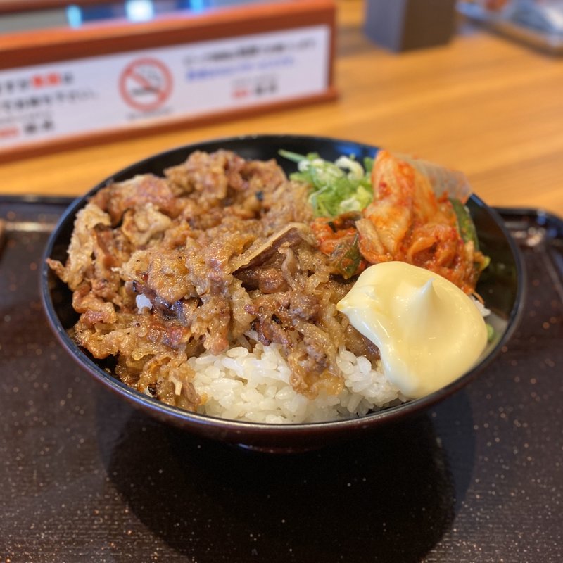 キムチカルビ丼(カルビ丼とスン豆腐専門店 韓丼 中川小碓通店)