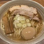 らーめんmacro(煮玉子トッピング)(人類みな麺類東京本店)