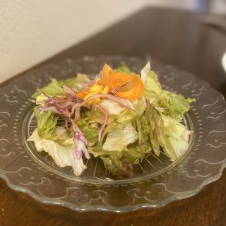 サラダ(オステリアバル ロッツォアズーロ （osteria bar rozzo azzurro）)