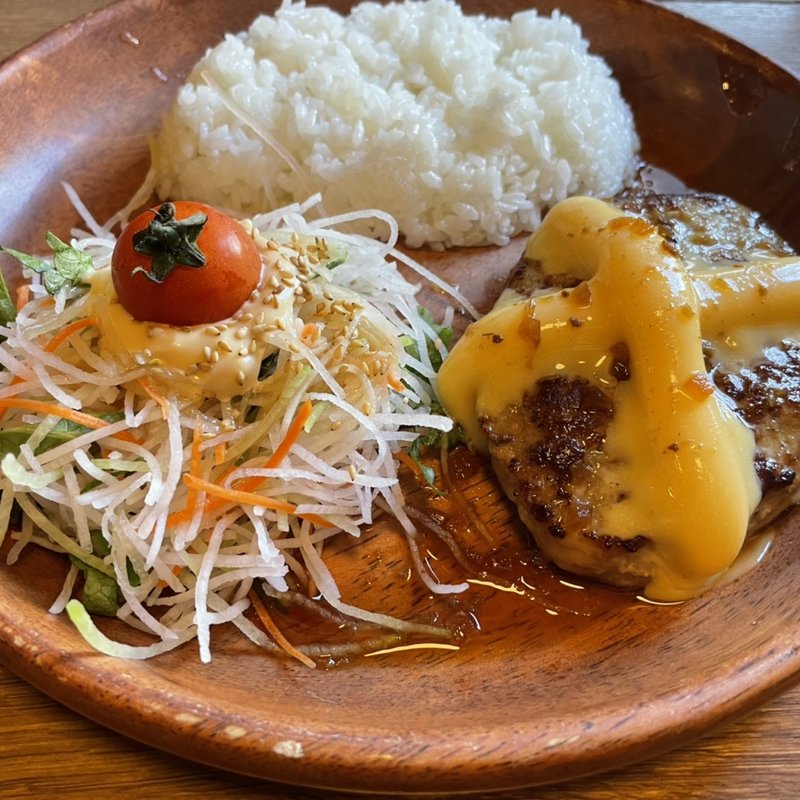 ディッシュランチ　チーズ150g(びっくりドンキー茅ヶ崎店)