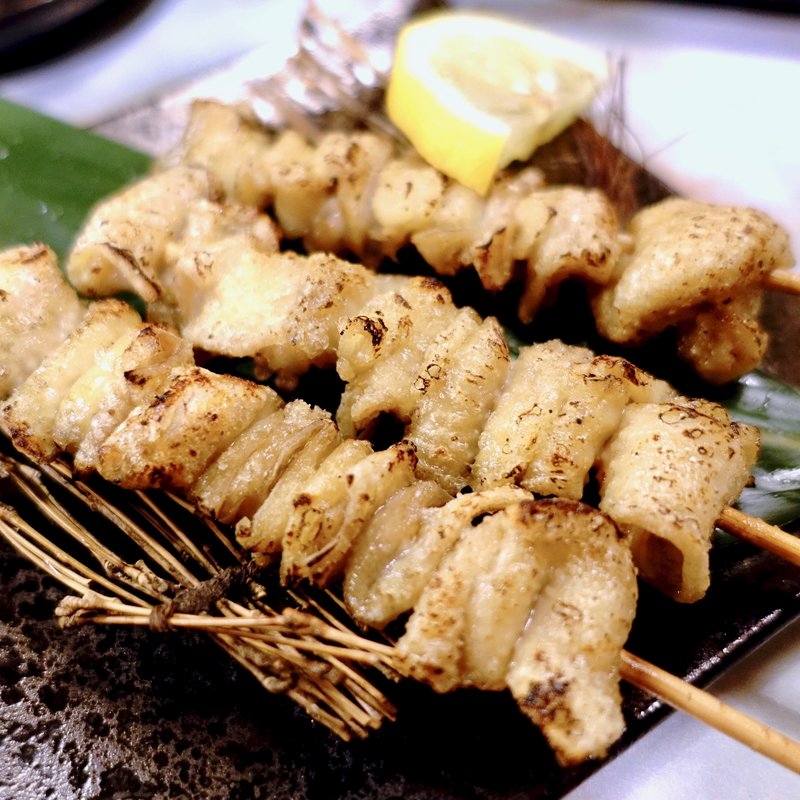 皮(2本）(土佐備長炭焼とり 龍馬家)