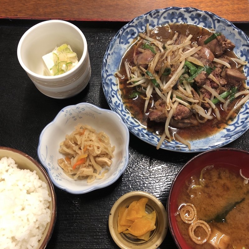 レバニラ炒め（週替わり定食）(八丁堀 朋（ハッチョウボリ トモ）)