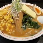 味噌バターコーンラーメン(柳麺まる重)
