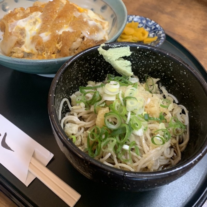 蕎麦、カツ丼セット(かど八)