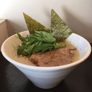 水炊き風鶏白湯(限定)(博多とんこつ かたぶつ)