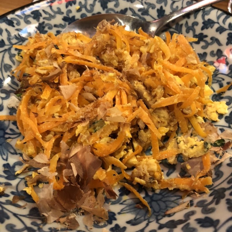 ニンジンしりしり(カチャーシー 本厚木店)