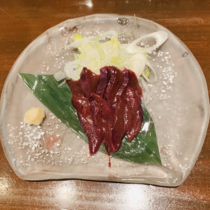 馬レバ刺し(炭心)