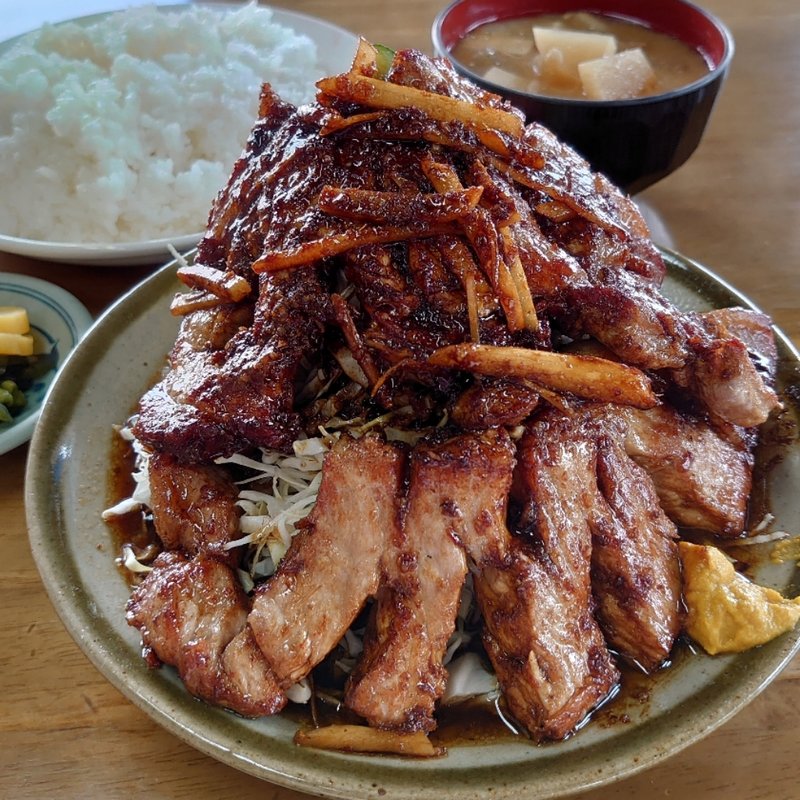 豚ローススタミナ焼定食(さつき食堂)