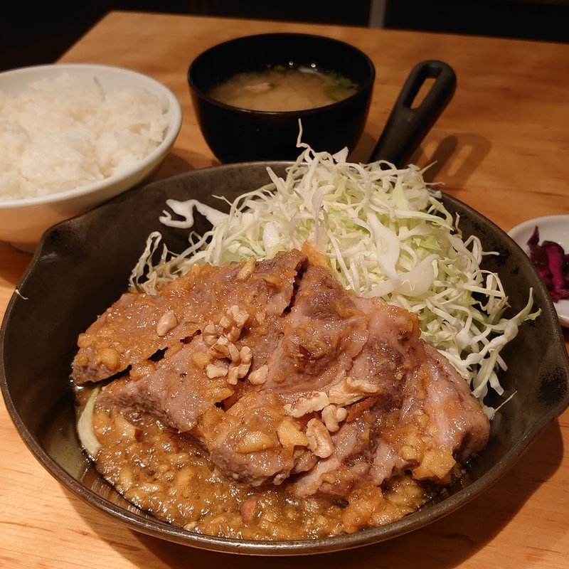 大生姜焼き定食(東京トンテキ 渋谷店)