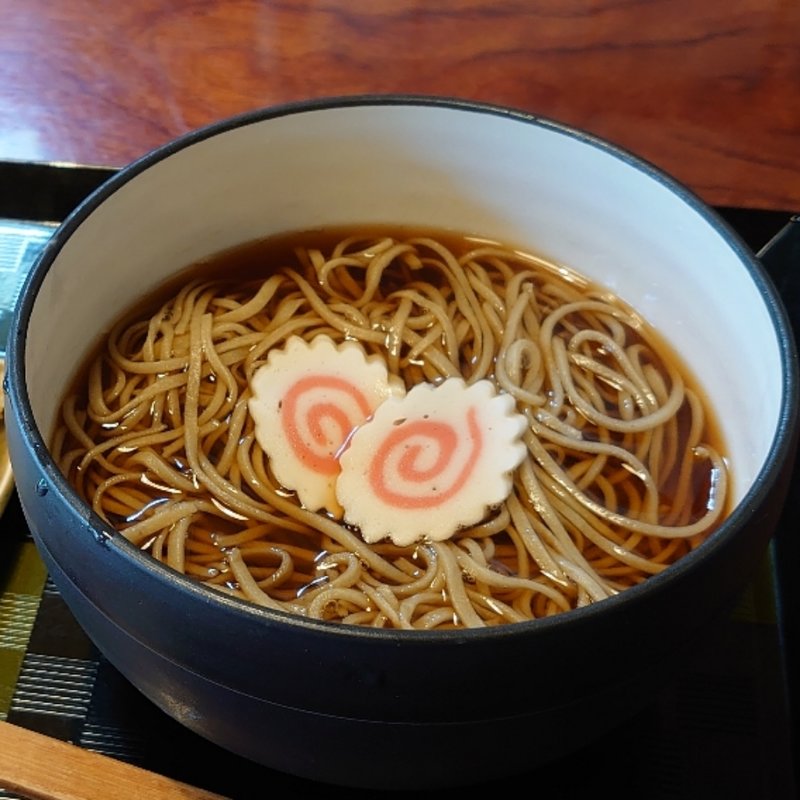 かけそば(手打ちそば かめやま)