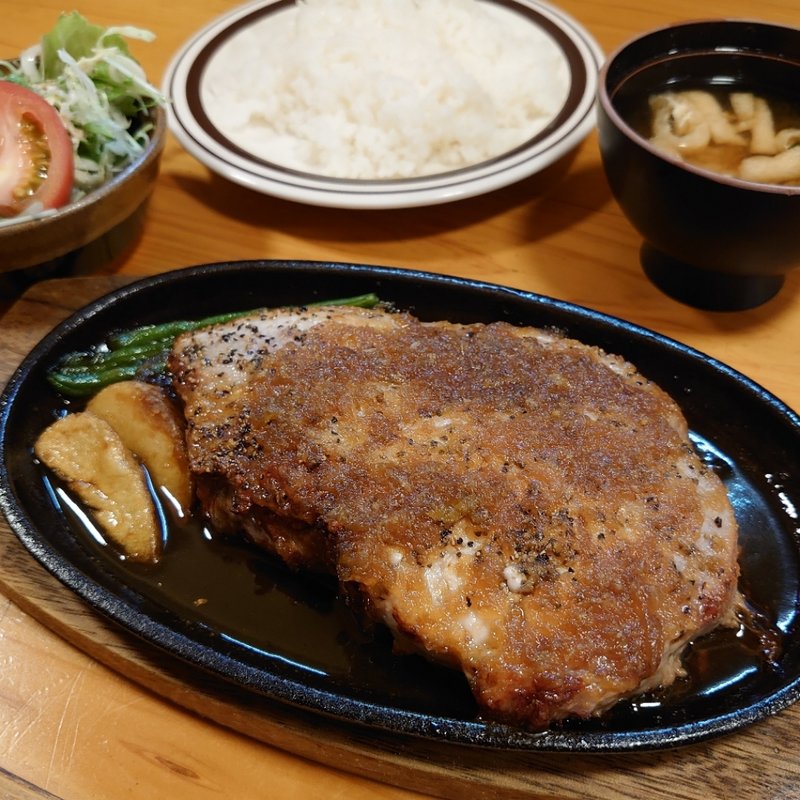 横綱ポーク(呂辺 （ろへん）)