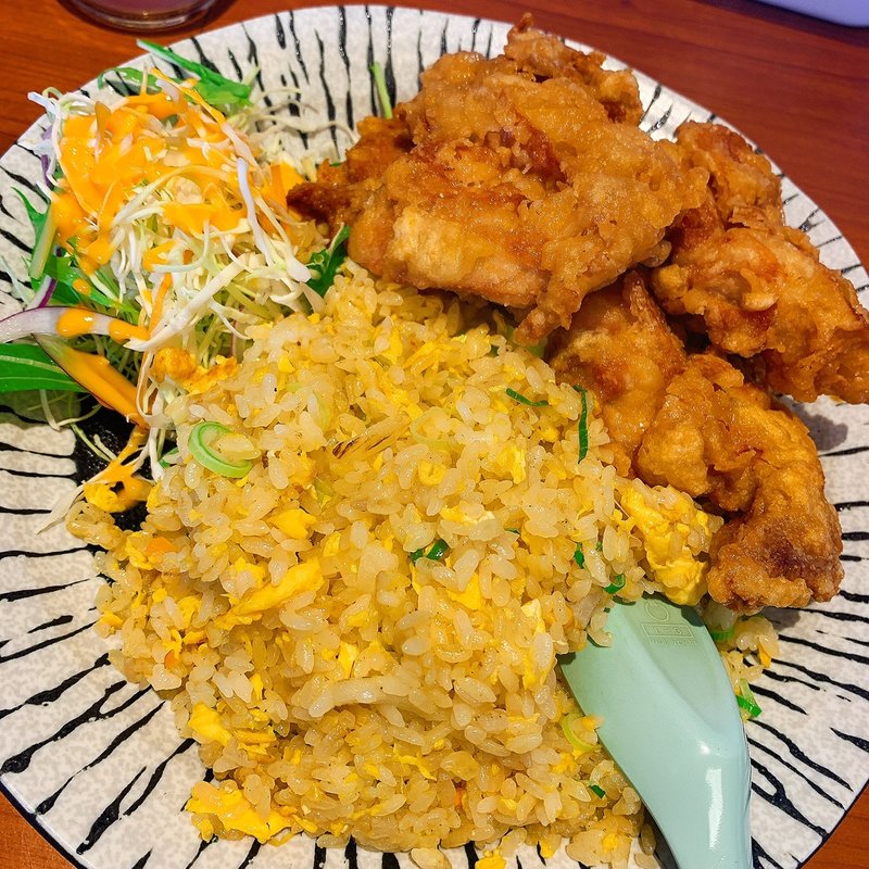 唐揚炒飯(中華飯店　博多王将)