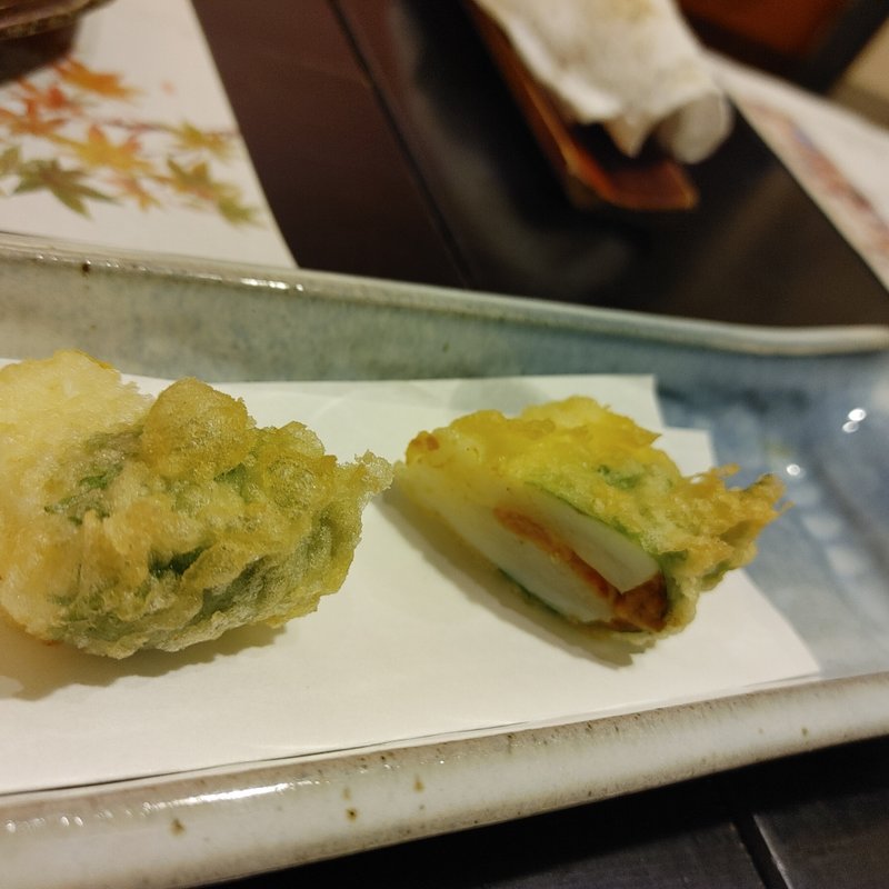 いかとうにの天ぷら(やさいと、 )