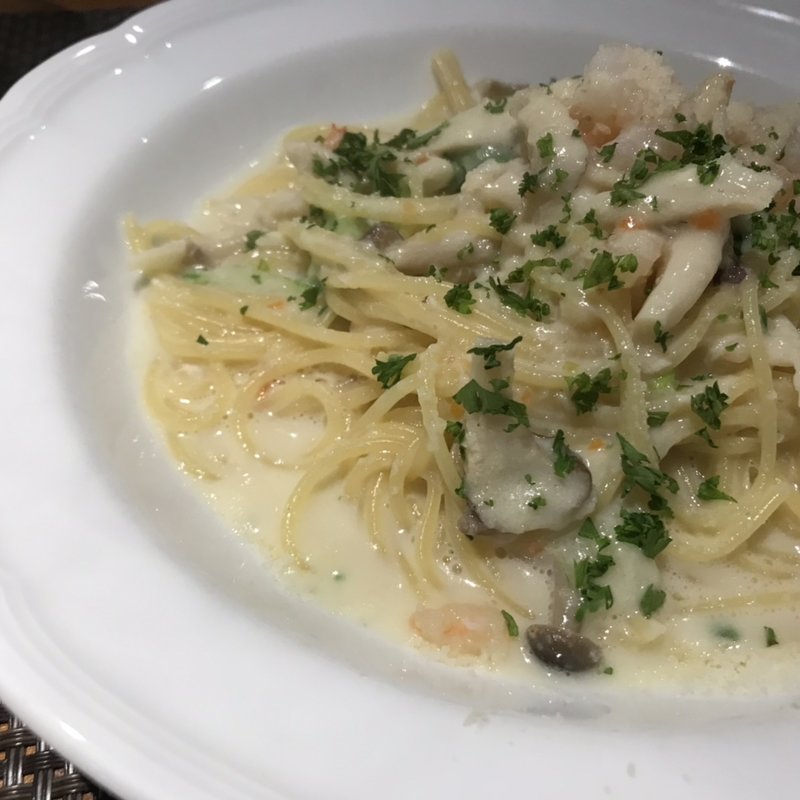 海老・白身魚・3種のキノコクリームソース　スペシャルランチ(イタリア料理 小西屋)