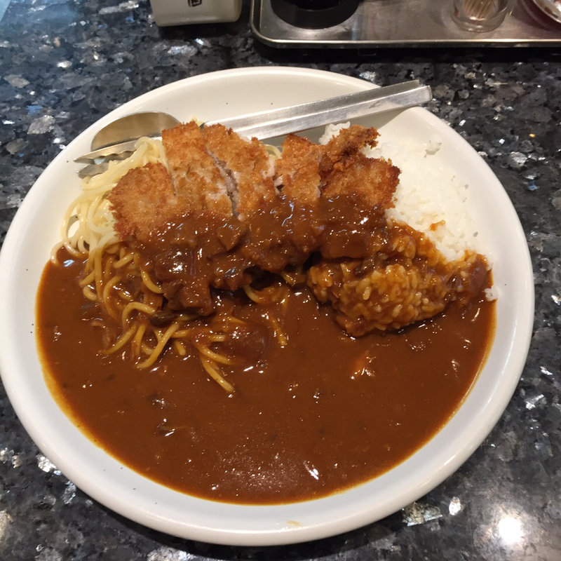 ポーク ハーフ&ハーフ(ちかごろのカレー屋さん KANAE)
