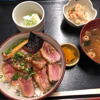 合鴨ステーキ丼（週替わり定食）(八丁堀 朋（ハッチョウボリ トモ）)