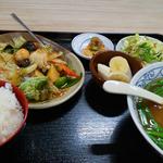 八宝菜定食(九龍居 北区店)