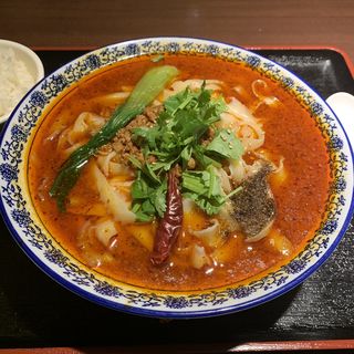 本場マーラー刀削麺　(錦秀菜館 神保町店)