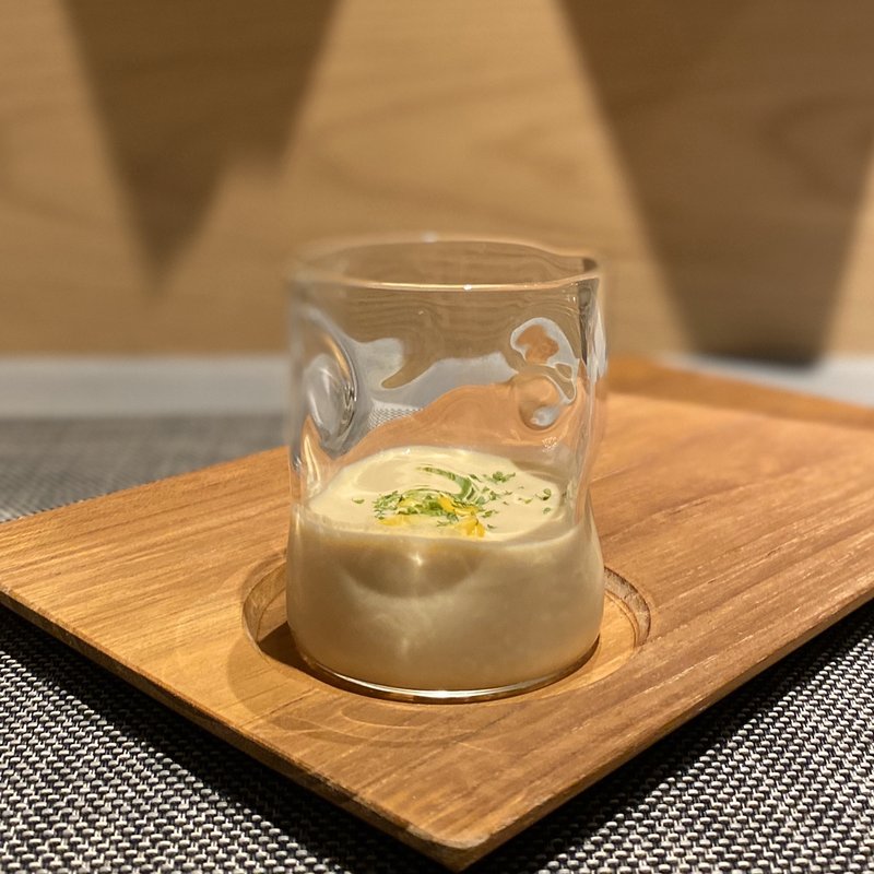 口取り(冷製コーンポタージュ)(SAINTE)