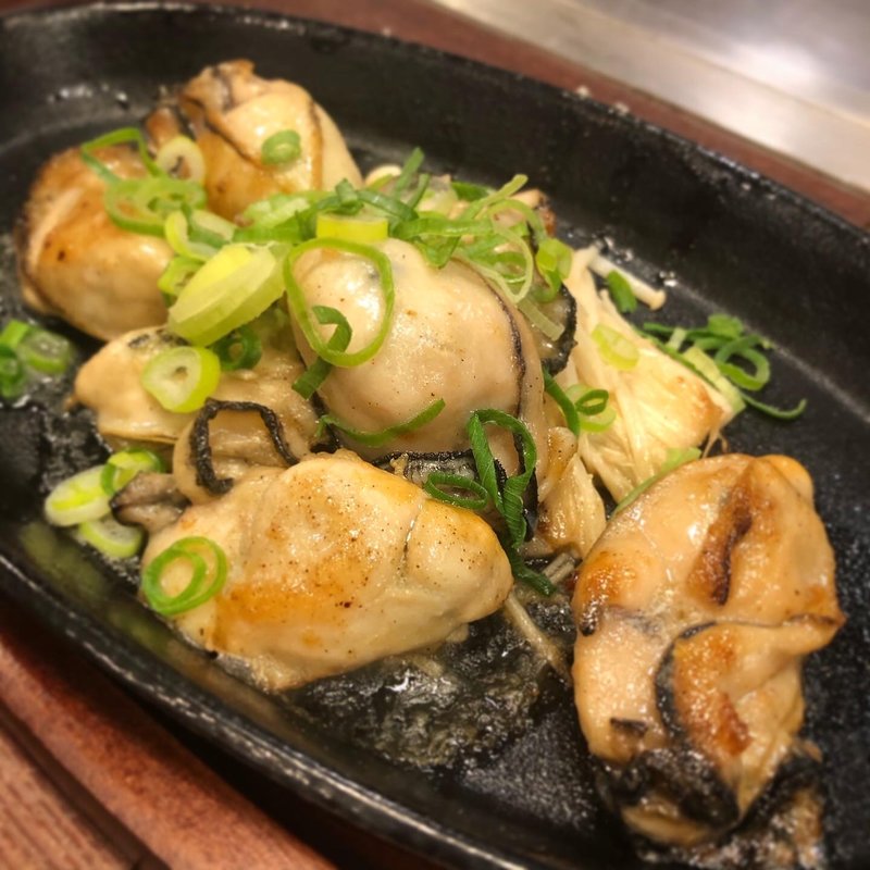 牡蠣バター焼き(電光石火 駅前ひろば店)