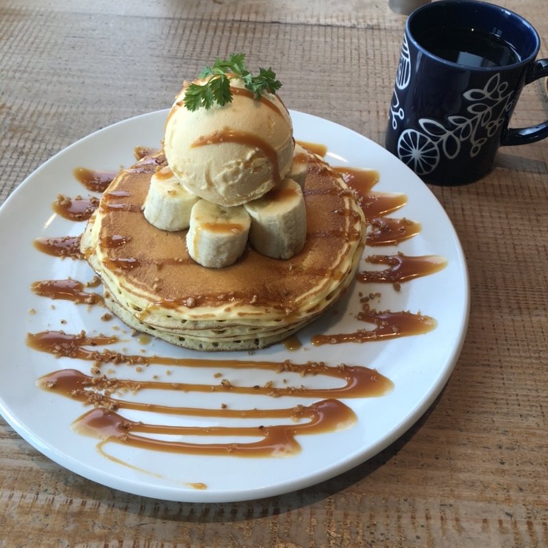 バナナのキャラメルパンケーキ(キャンベル・アーリー 博多店)