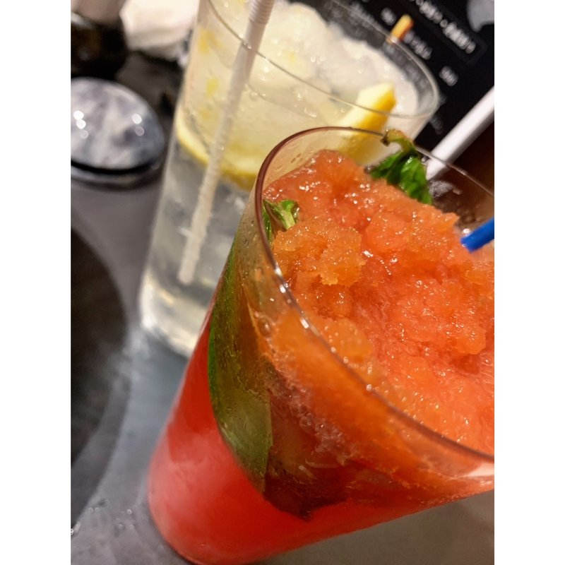 トマト酎ハイ　サンマルツァーノのグラニテ添えバジリコ風味(焼肉bue)