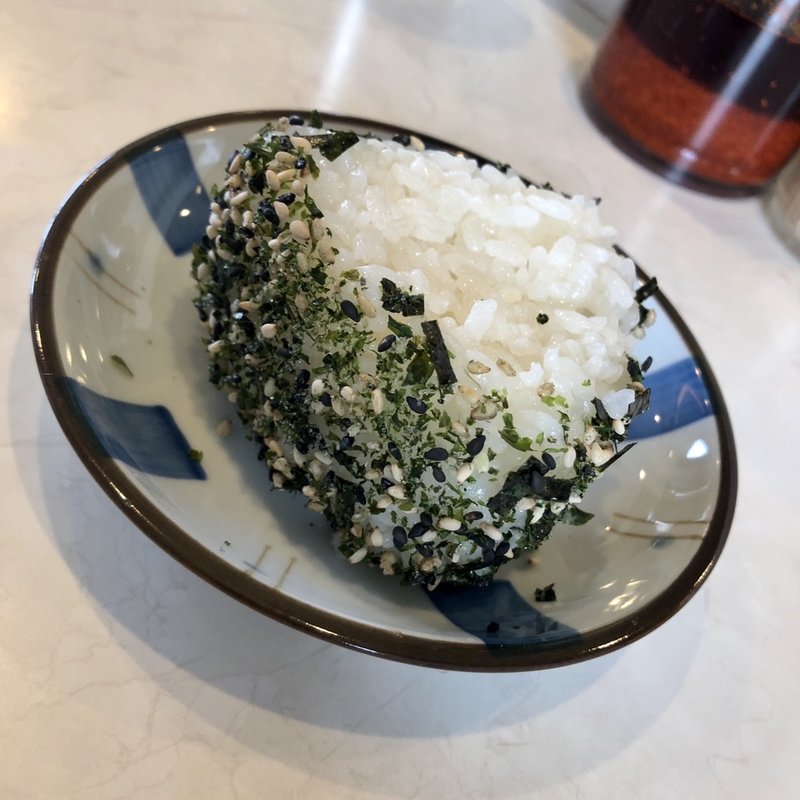 おにぎり(18ラーメン 須惠店 いっぱちラーメン)