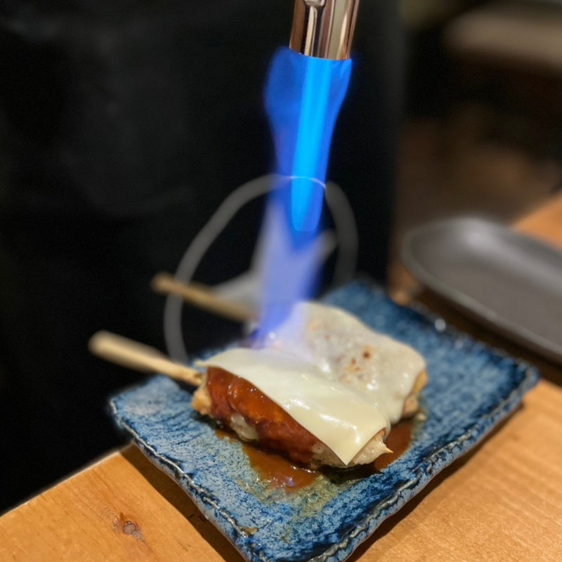 つくねチーズ炙り(佐賀県三瀬村 ふもと赤鶏 田町店)