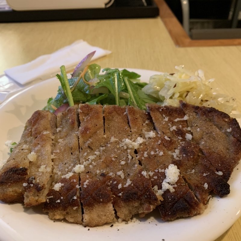 ヒレのカツレツ(鹿児島の風 Io Berro)