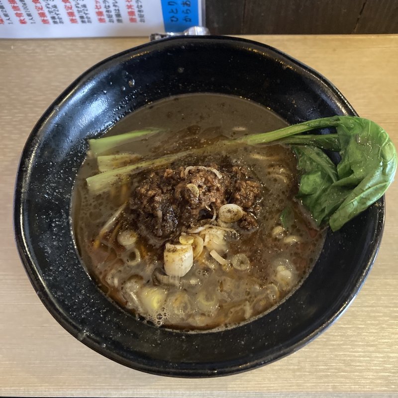 BLACKチキン坦々麺(ちょんまげ食堂 ラーメン部)