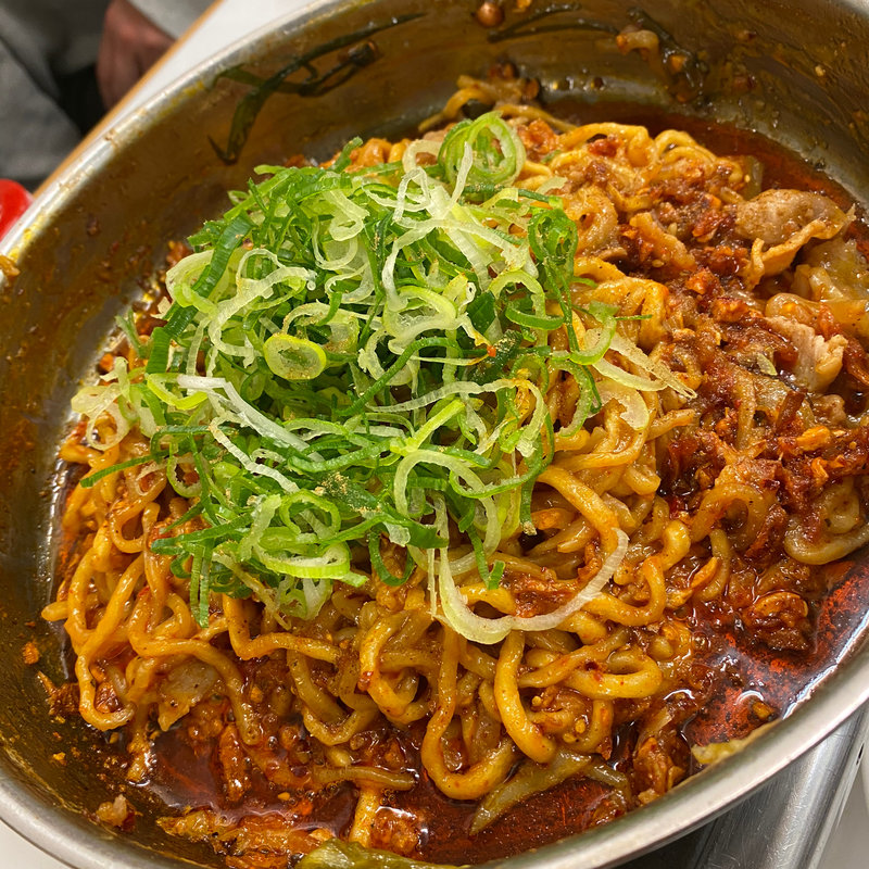 〆焼そば(肉なべ千葉)