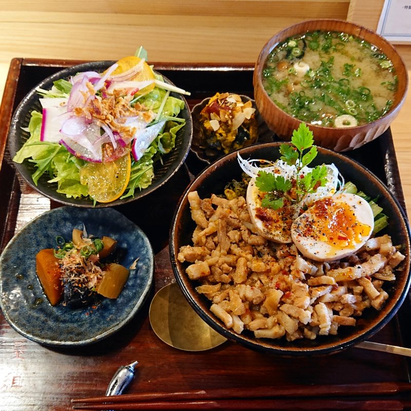 ルーロー定食(定食・喫茶 EIYO-栄養-)