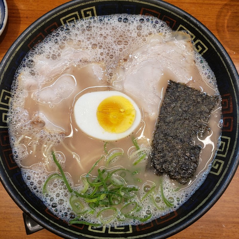 定番まろやか系 ラーメン 久留米 大砲ラーメン ｋｉｔｔｅ博多店 の口コミ一覧 おいしい一皿が集まるグルメコミュニティサービス Sarah