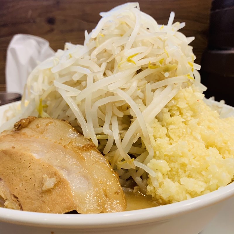 ブタジマくん（中）(麺屋鈴春)