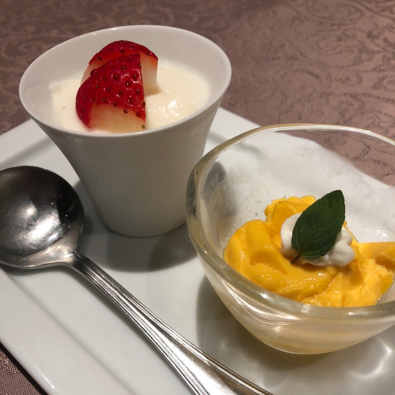 デザート盛り合わせ(エピセ 西麻布)