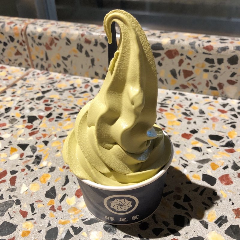 台湾青茶(蜷尾家 NINAO ニナオ)