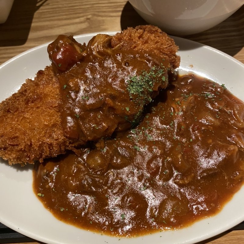 肉バルのメンチカツ(大衆肉バル Kamiichi 上大岡)