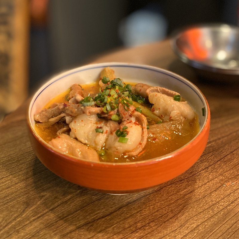 もつ煮込み(大衆酒場 もつ焼き やまと)