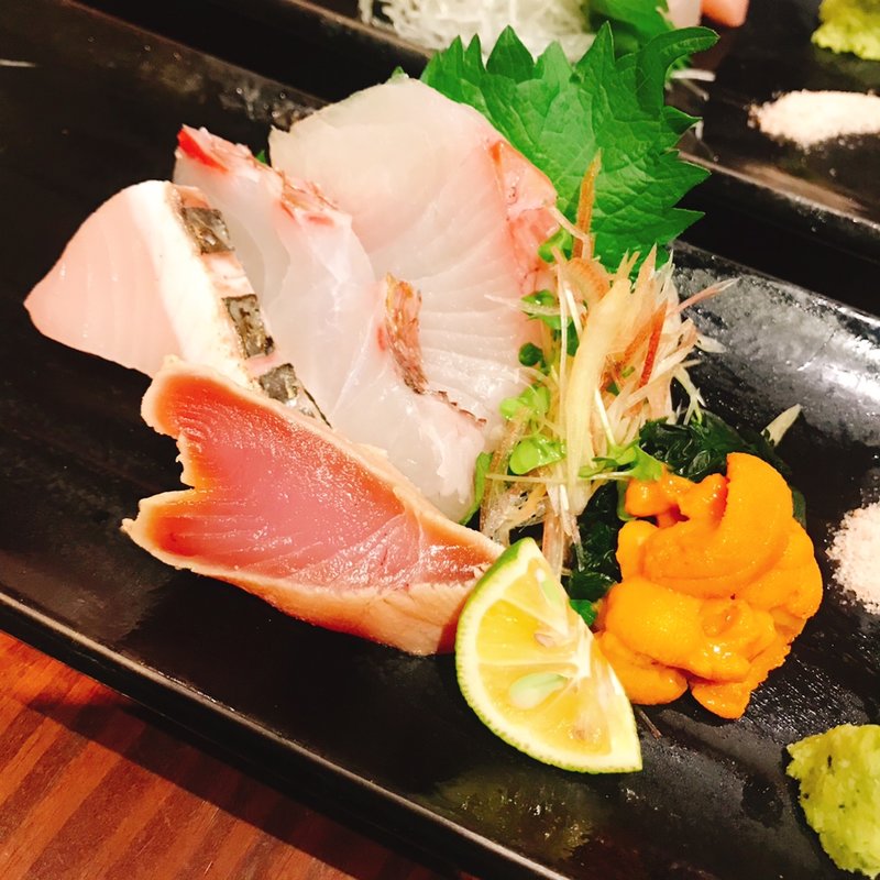 刺身5点盛り(魚まみれ眞吉 恵比寿店 （ウオマミレシンキチ）)