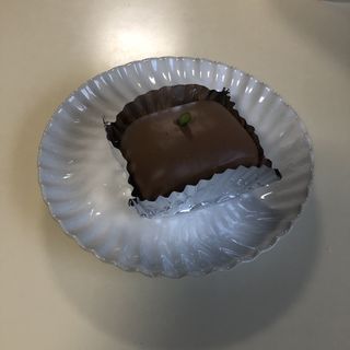 チョコレートケーキ(洋菓子レモンパイ)