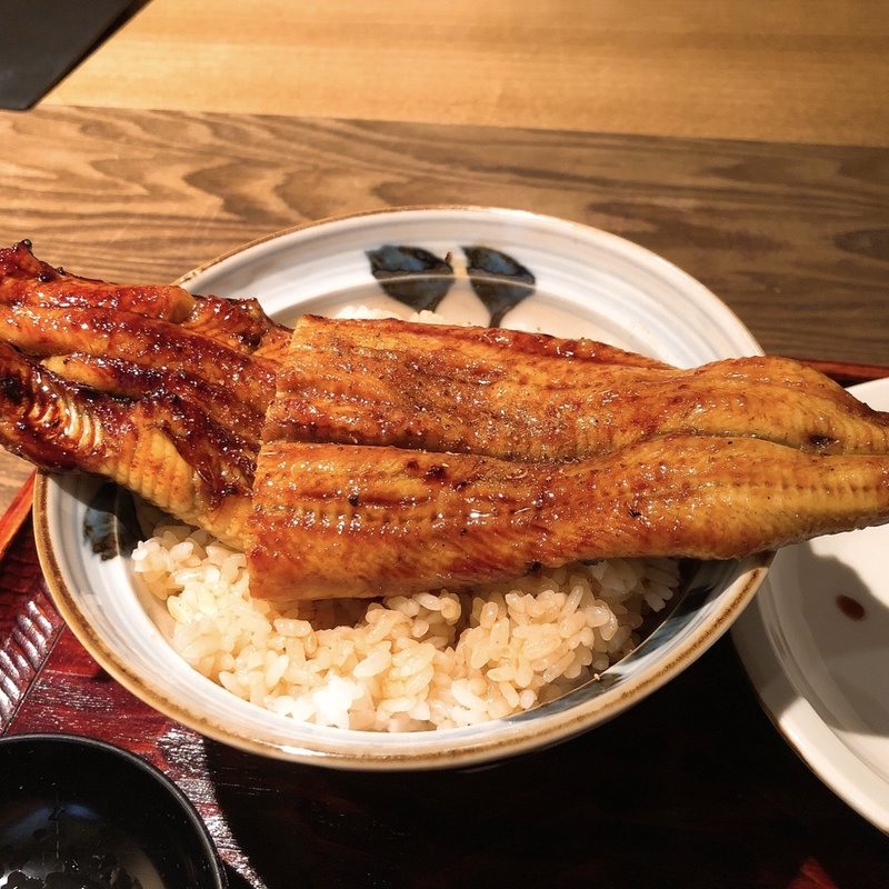鰻丼(銀座　にょろ助)