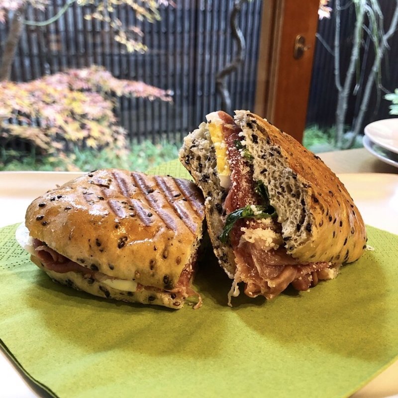 パニーニ(御所delino)