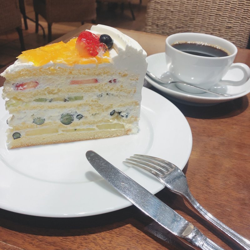フレッシュフルーツケーキ(ハーブス ルミネ池袋店)