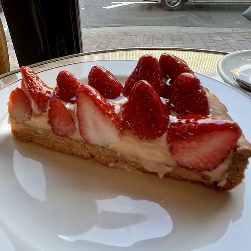 いちごのタルト(AUX BACCHANALES GINZA（オーバカナル 銀座）)の