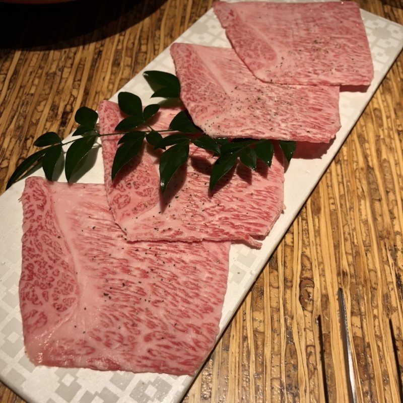 (焼肉 龍園 西中洲店)