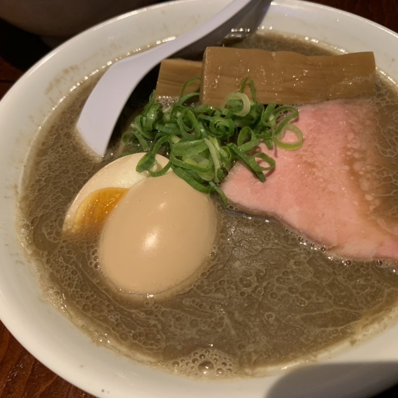 白濁イワシ煮干しラーメン(わいも )