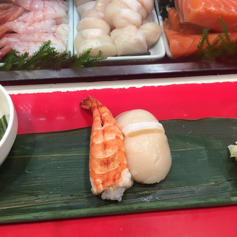 (立喰 さくら寿司)